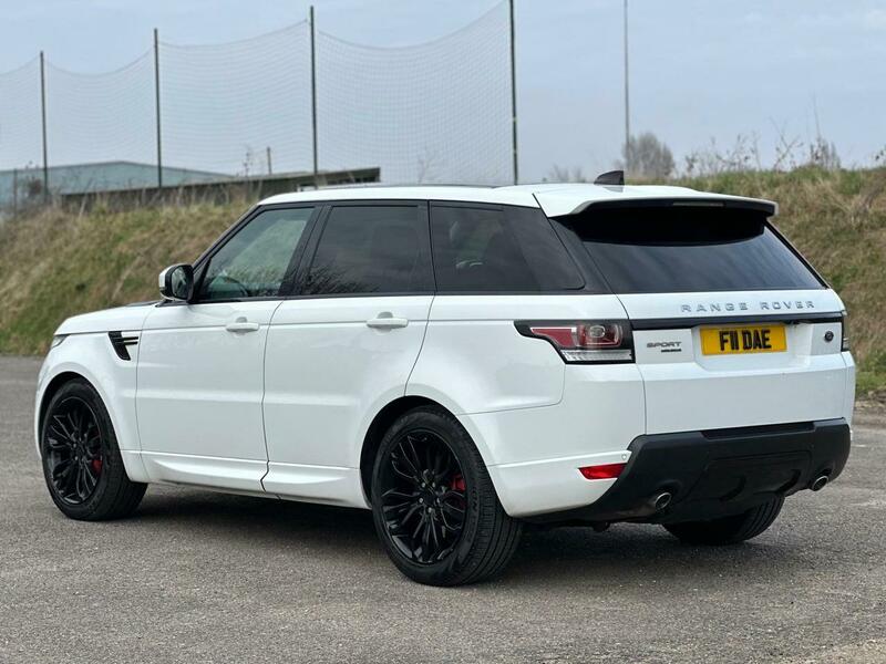 
								2017 Land Rover Range Rover Sport full									