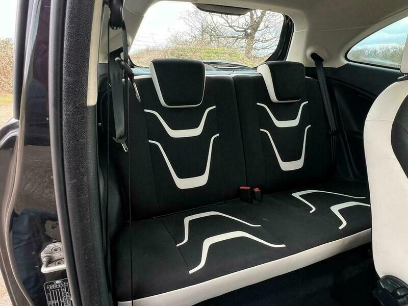 
								Ford Ka full									