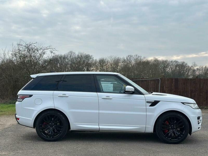 
								2017 Land Rover Range Rover Sport full									