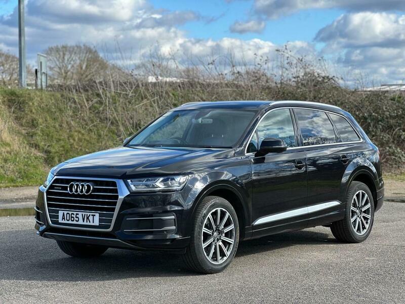 
								Audi Q7 2015 full									